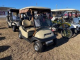 390 - 2011 CLUB CAR 48V GOLF CART