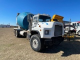 537 - 1998 MACK TRUCK