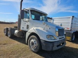 541 - ABSOLUTE - 2008 FREIGHTLINER DAY CAB
