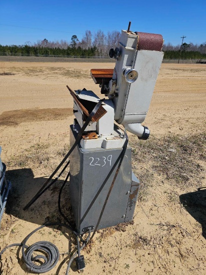 2239 - COMMERCIAL ELECTRIC SANDER