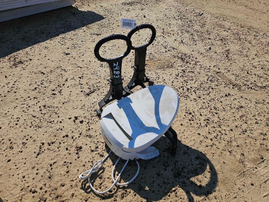 2483 - 2 - FIRE DOGS & TOLIET SEAT