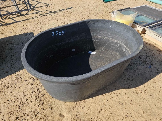 2505 - TUFF STUF 100 GAL WATER TANK