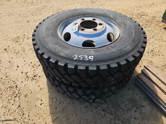 2539 - 2- 11R22.5 SUMITOMO TIRES