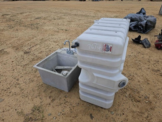 2674 - 2 - SINKS, POLY TOTE