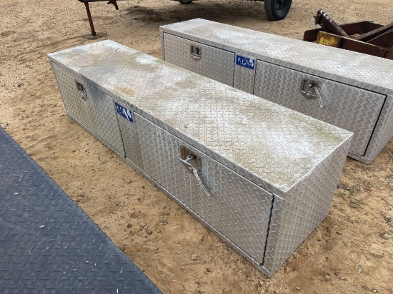2690 - SIDE DIAMOND PLATED SIDE TOOL BOX