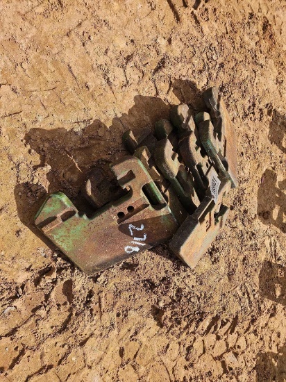 2718 - 7 - JOHN DEERE TRACTOR WEIGHTS