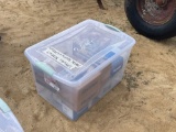 2641 - CONTAINER OF SCREWS