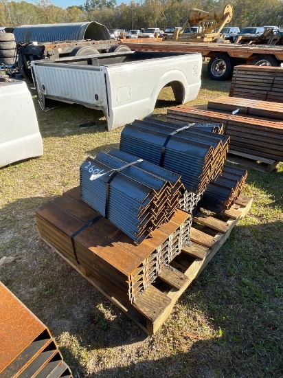 2606 - 45PC. 2"X3"X20" ANGLE IRON AND