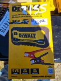 2155 - DEWALT 1600 AMP JUMP BOX