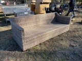 3020 - 7' WICKER COUCH