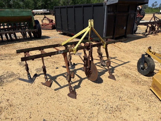 136 - 2 - ROW CULTIVATOR ANGLE FRAME