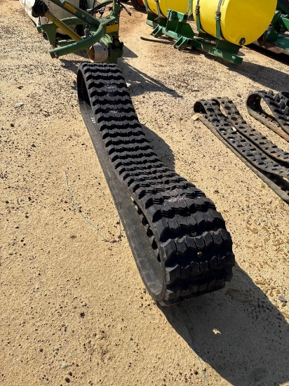 269 - RUBBER TRACK