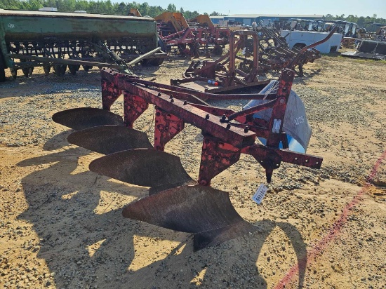 428 - MASSEY FERGUSON 4 - BOTTOM PLOW