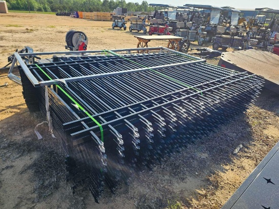 461 - ABSOLUTE - HIGH POWDER COATED FENCE