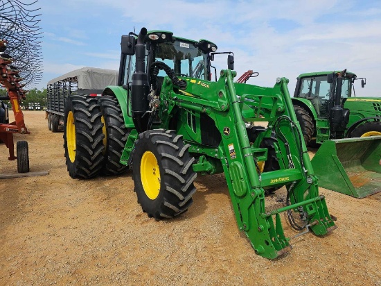 513 - JOHN DEERE 6120M CAB 4WD TRACTOR (ESTATE)