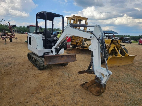 530 - BOBCAT 325 EXCAVATOR