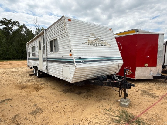 882 - NOMAD 36' TRAVEL TRAILER *