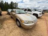 887 - ABSOLUTE 1997 TOYOTA CAMRY *