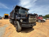 916 - 1990 FORD L SERIES 9000 DUMP TRUCK *