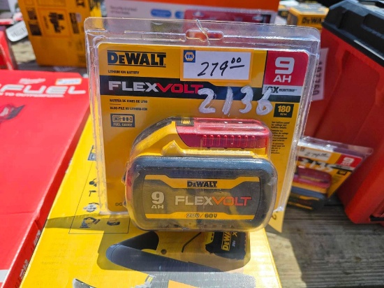 2136 - DEWALT FLEX-VOLT BATTERY