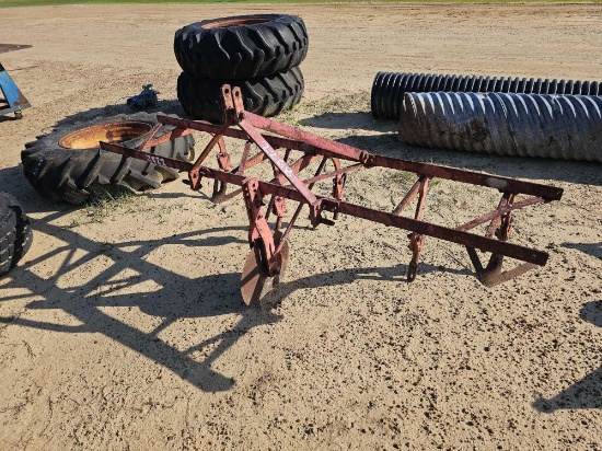 2268 - 2 - ROW CULTIVATOR