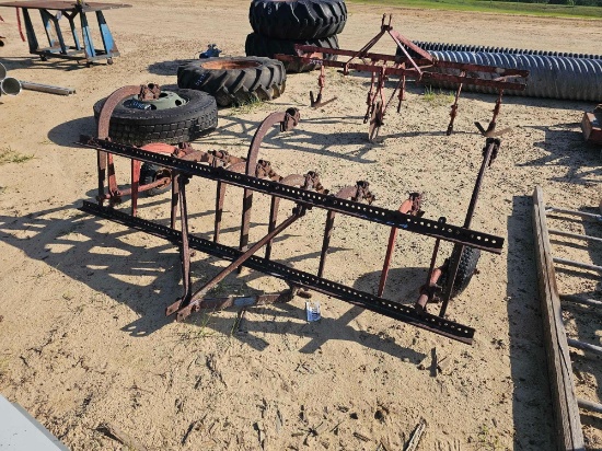2269 - 2 - ROW CULTIVATOR