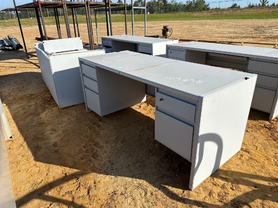 2409 - 2 - METAL DESK