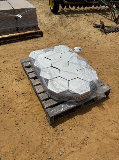 2600 - LOT OF MISC OCTAGON TILE