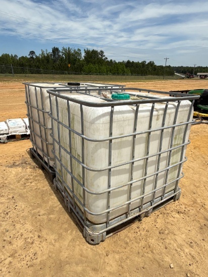 2606 - 2 - POLY TANKS