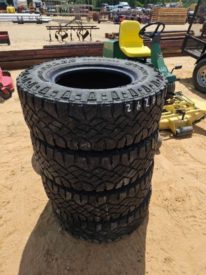 2626 - JOHN DEERE LOADER BUCKET