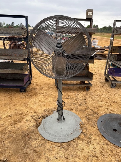 2697 - PEDESTAL SHOP FAN