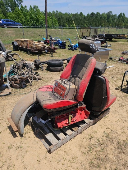 2817 - 5.3 L V8 CHEVY ENGINE