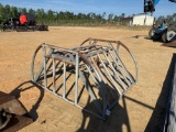 2423 - HAY RING FEEDER