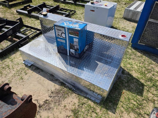 106 - NEW 100 GAL BETTER BUILT FUEL TANK