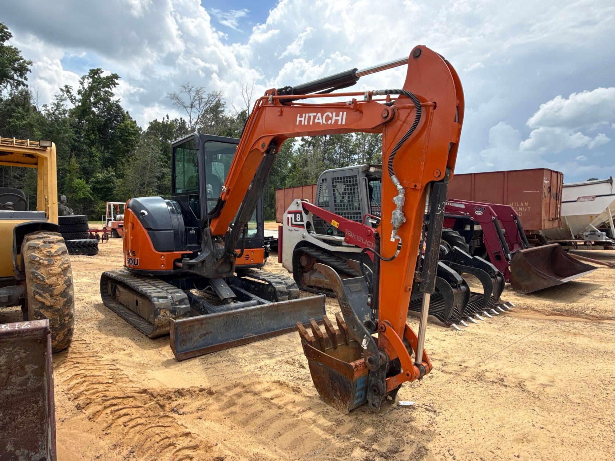 322 - 2025 HITACHI ZAXIS 500 MINI EXCAVATOR | Proxibid