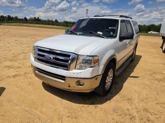 1052 - 2011 Ford Expedition - Red Dot *