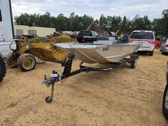 1194 - 1997 BASSTRACKER 18' ALUM BASS BOAT *