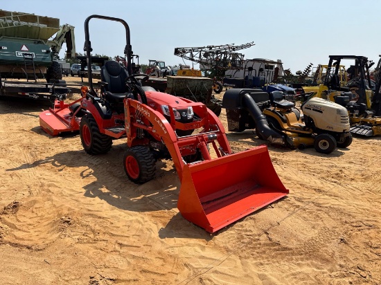 193 - Kubota Bx2680 4wd Tractor (Like New)