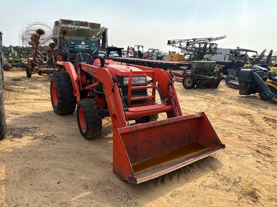 198 - Kubota L3400 Tractor