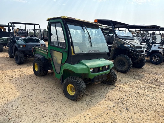223 - John Deere Gator