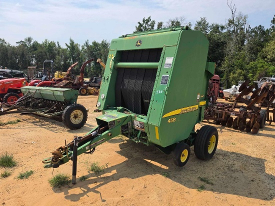260 - John Deere 458 String Baler