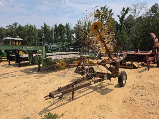 275 - 8 WHEEL HAY RAKE