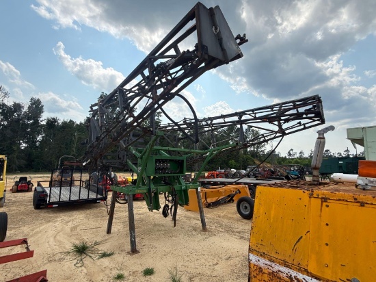 313 - John Deere 655 3 Point Boom Sprayer