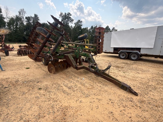 322 - JOHN DEERE 630 23' WIDE HARROW