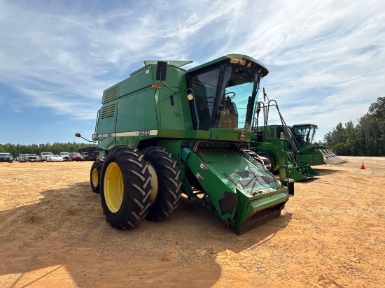 583 - John Deere 9600 Combine