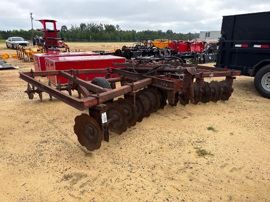 681 - MASSEY FERGUSON MODEL 52 10' HARROW