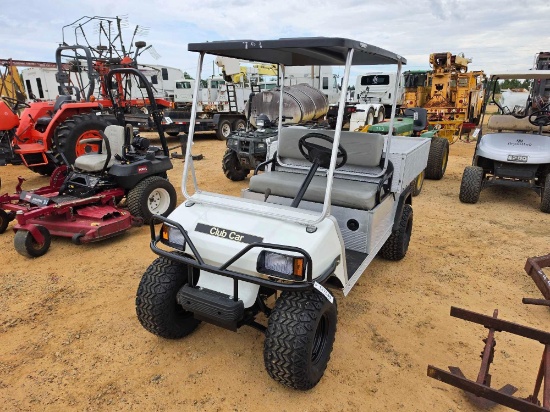 701 - 2008 Club Car Gas 2 Seater Golf Cart