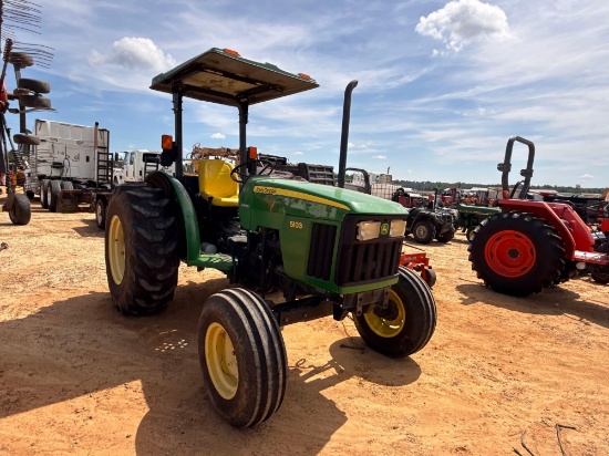 715 - John Deere 5103 Tractor