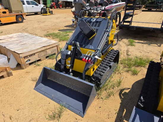 815 - ATS-T460 STAND-ON MINI SKID