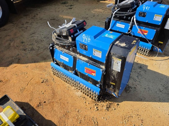 946 - ABSOLUTE - RAYTREE REDM32 MINI X 32" MULCHER